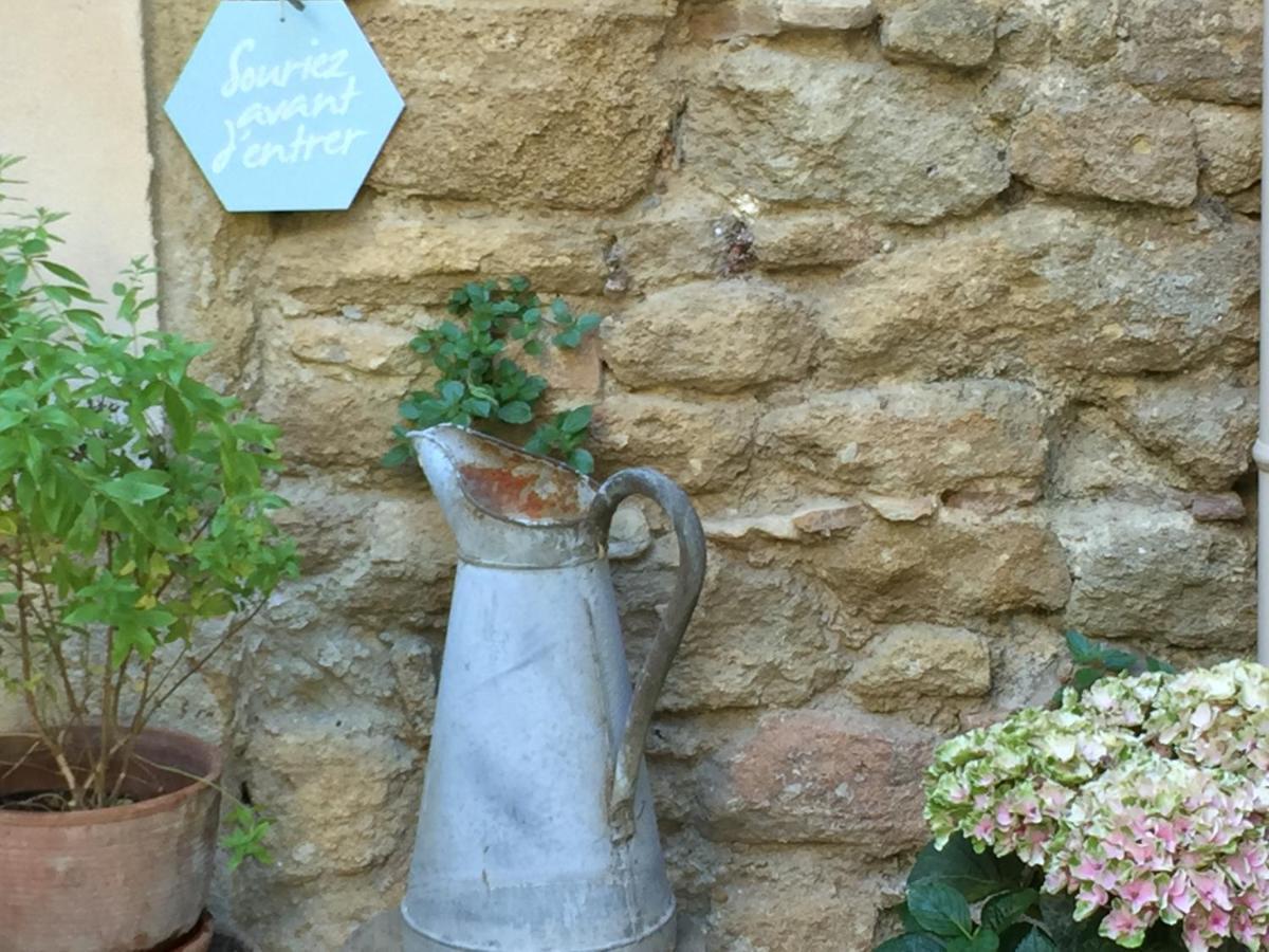 Bed and Breakfast Les Aiguieres En Provence Suze-la-Rousse Exterior foto