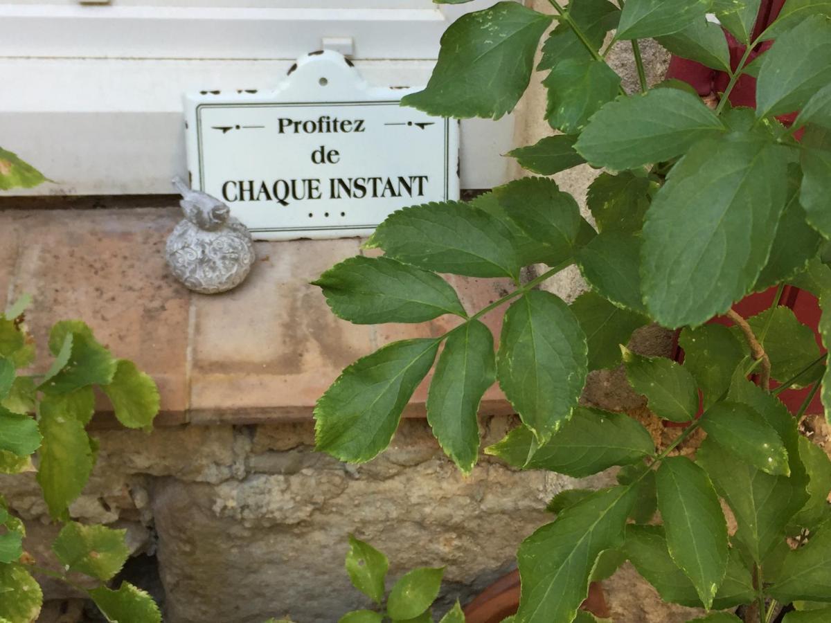 Bed and Breakfast Les Aiguieres En Provence Suze-la-Rousse Exterior foto