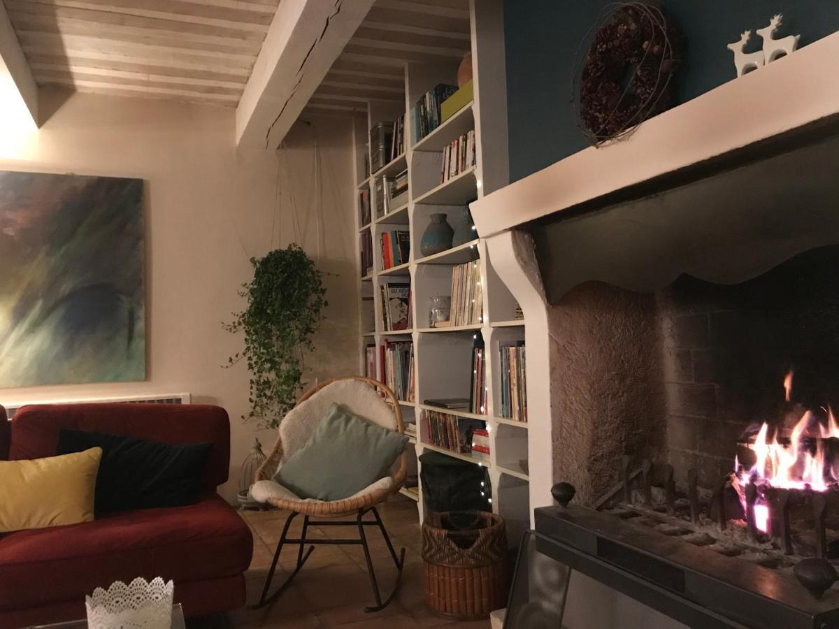 Bed and Breakfast Les Aiguieres En Provence Suze-la-Rousse Exterior foto